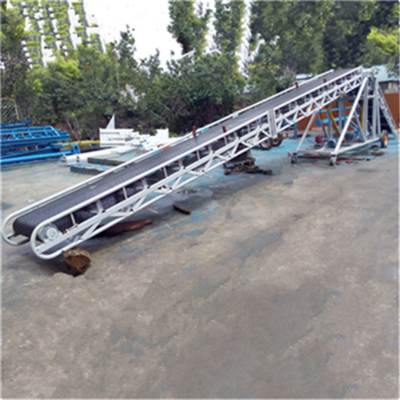 高效装卸利器 港口有机肥料专用大倾角金属带输送机